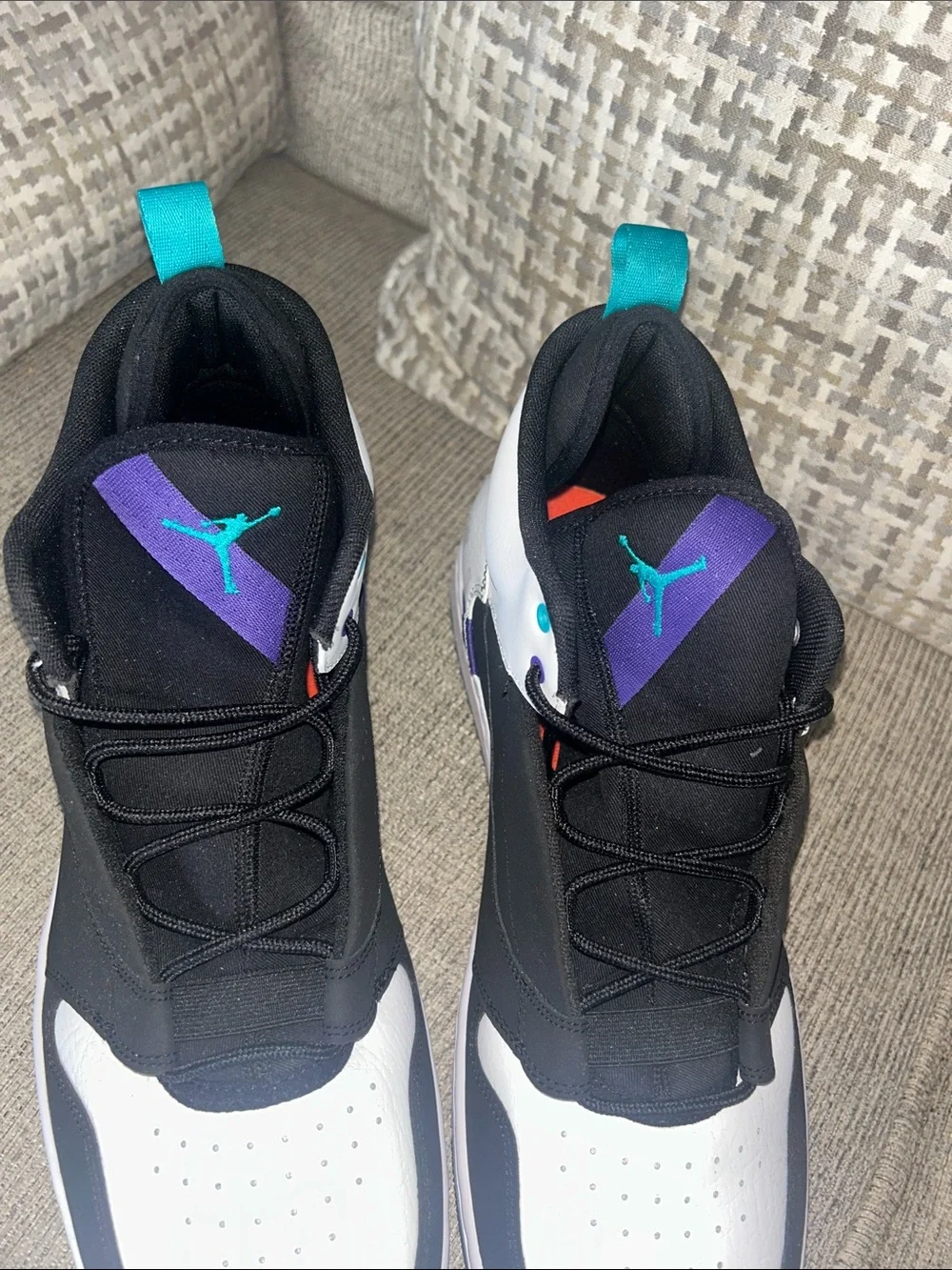 NWOT Jordan Fadeaways size 14